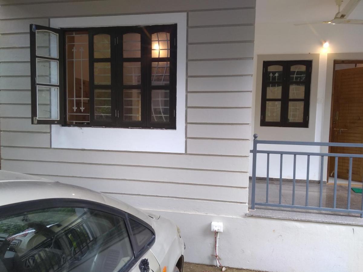 Dsk Studio Apartment, Siolim, Goa. Eksteriør billede
