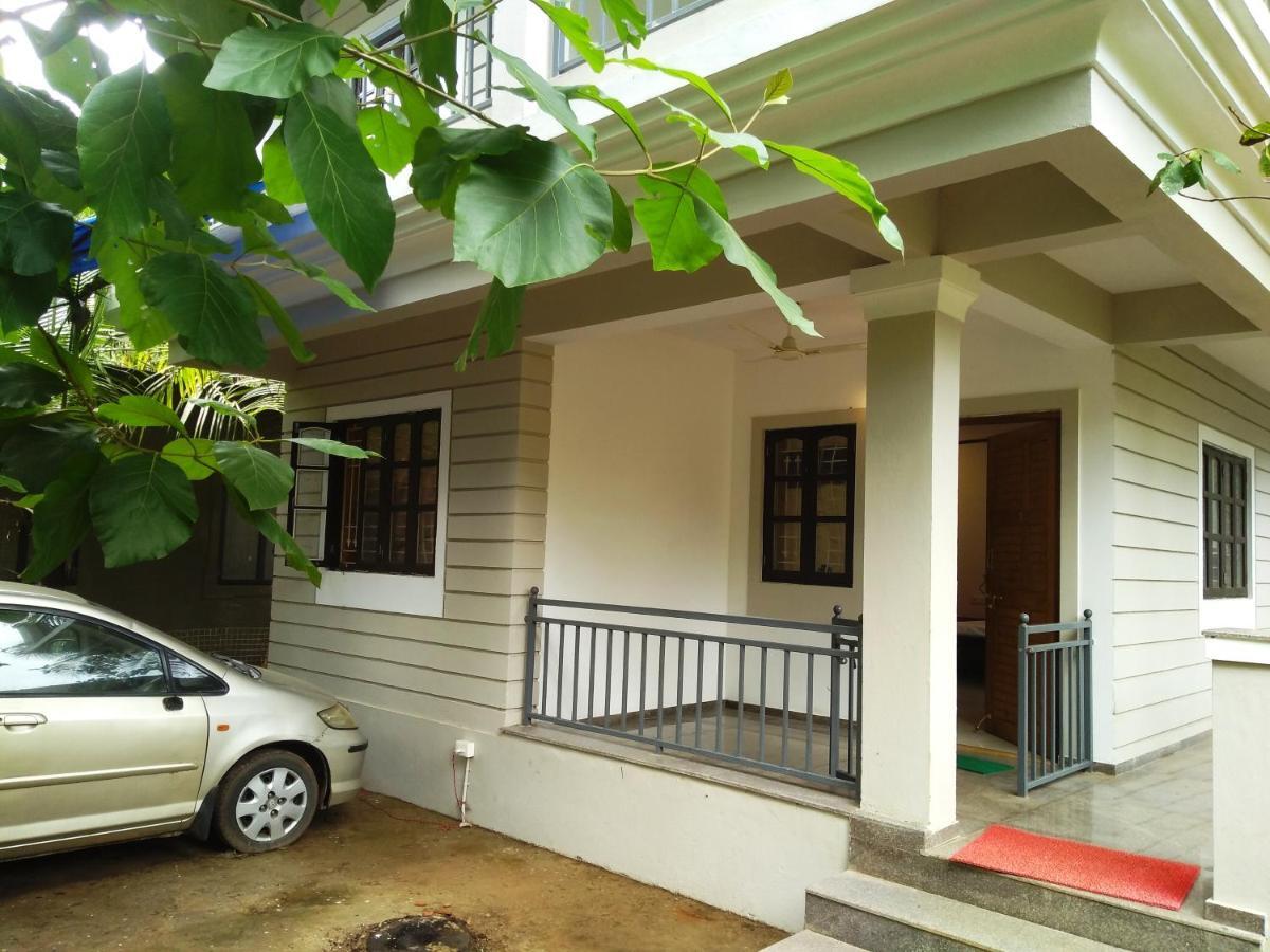 Dsk Studio Apartment, Siolim, Goa. Eksteriør billede