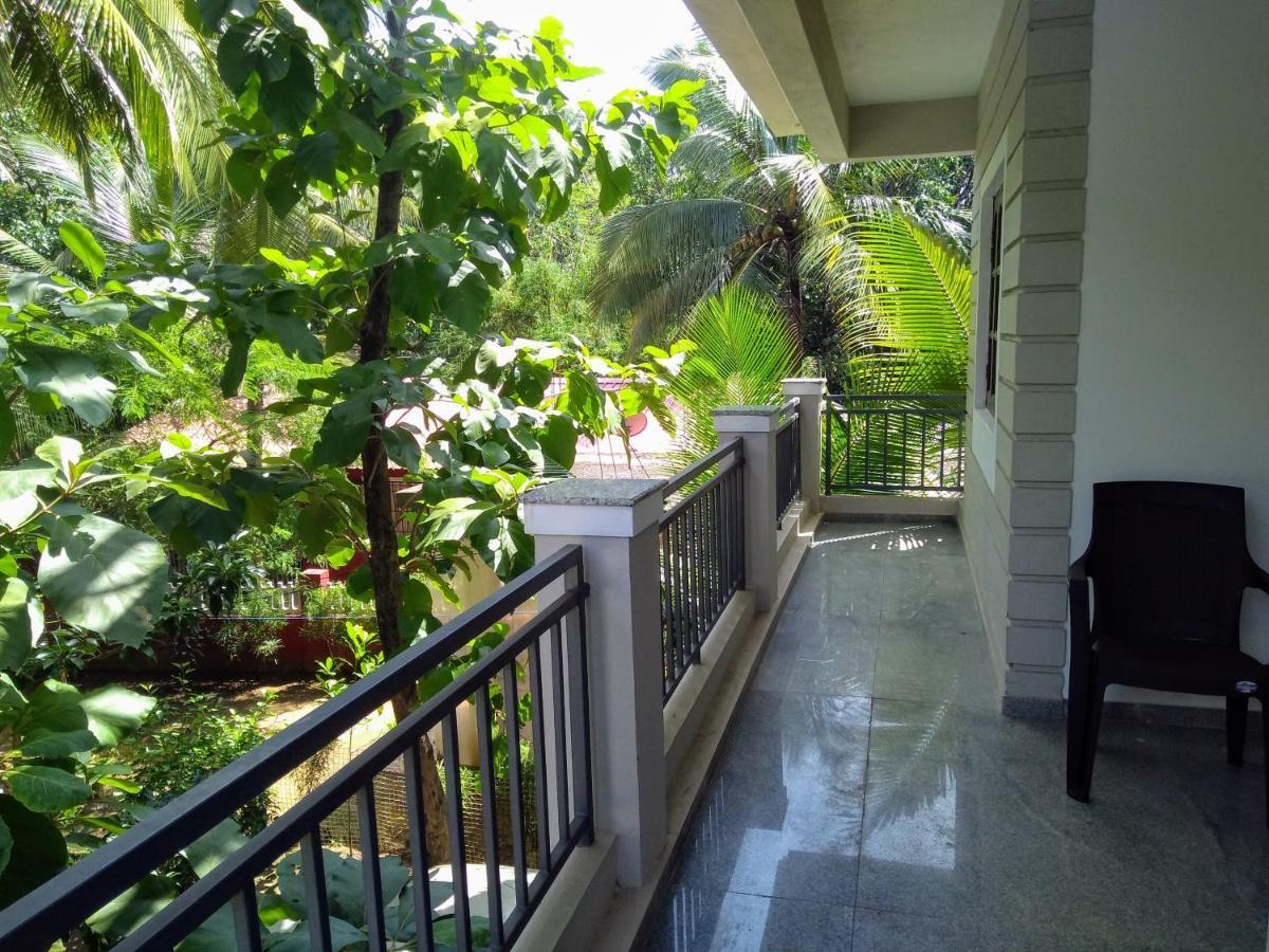 Dsk Studio Apartment, Siolim, Goa. Eksteriør billede