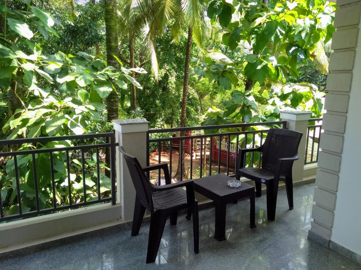 Dsk Studio Apartment, Siolim, Goa. Eksteriør billede