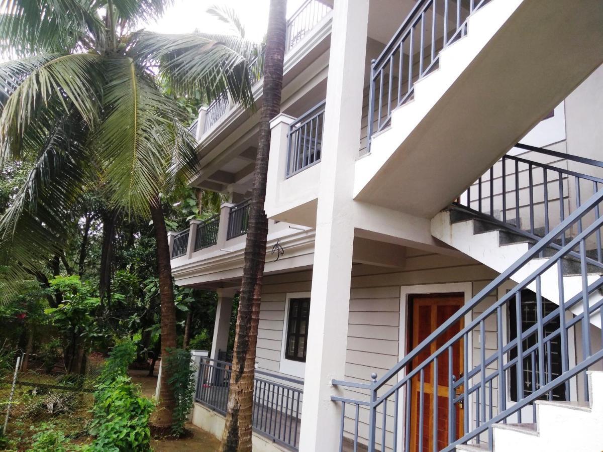 Dsk Studio Apartment, Siolim, Goa. Eksteriør billede