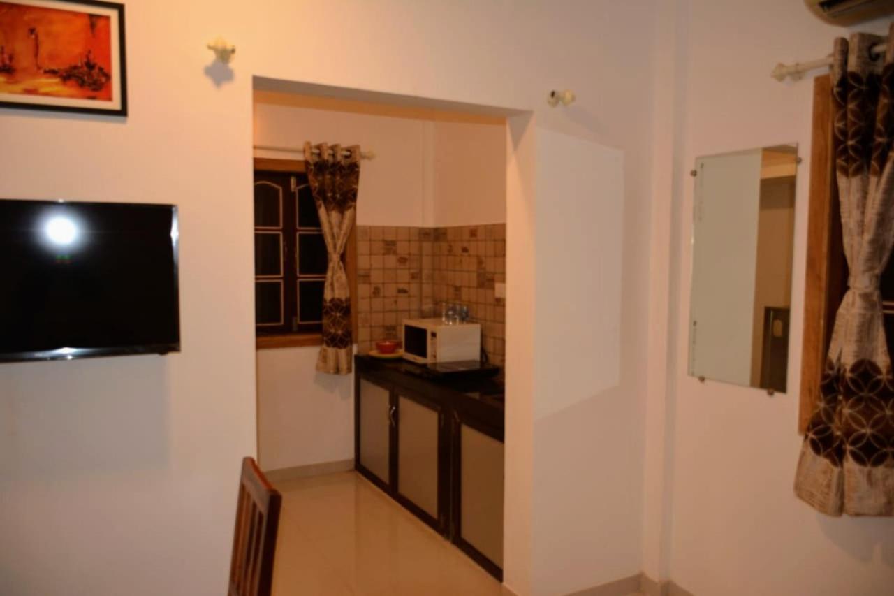 Dsk Studio Apartment, Siolim, Goa. Eksteriør billede