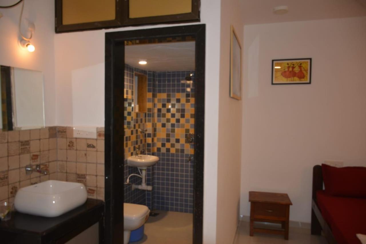 Dsk Studio Apartment, Siolim, Goa. Eksteriør billede