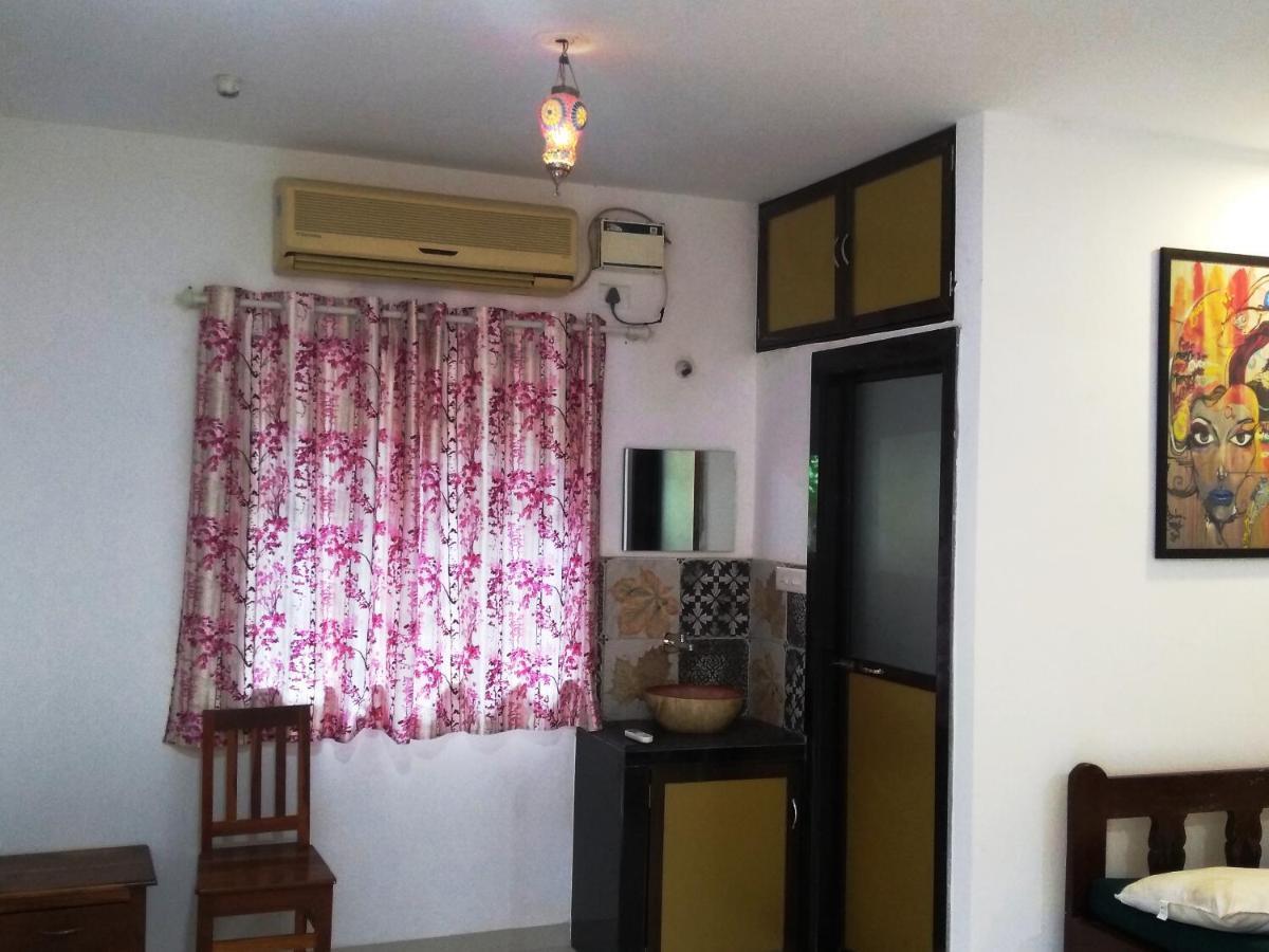 Dsk Studio Apartment, Siolim, Goa. Eksteriør billede