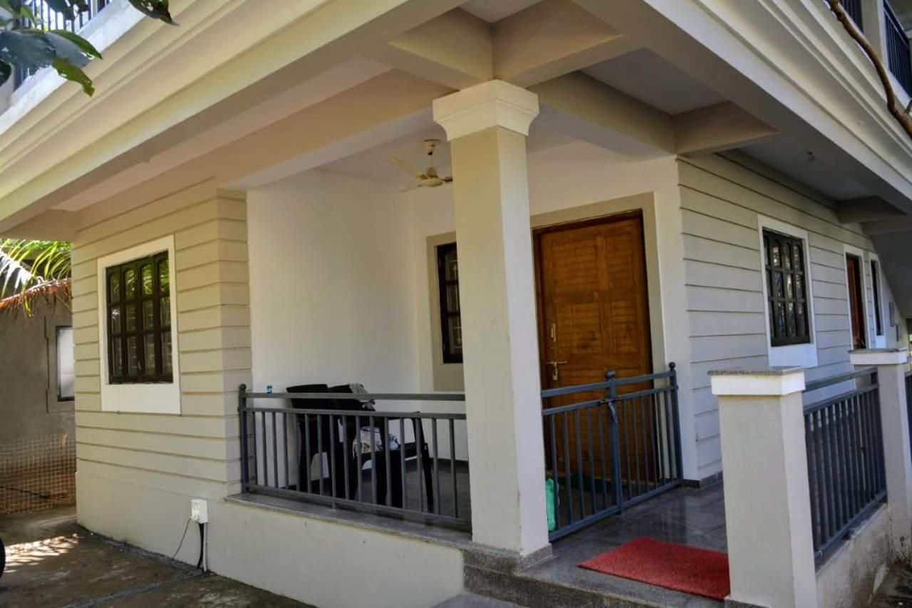 Dsk Studio Apartment, Siolim, Goa. Eksteriør billede