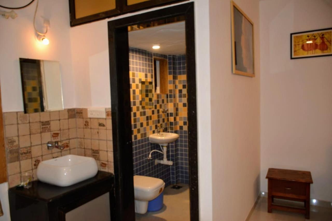 Dsk Studio Apartment, Siolim, Goa. Eksteriør billede