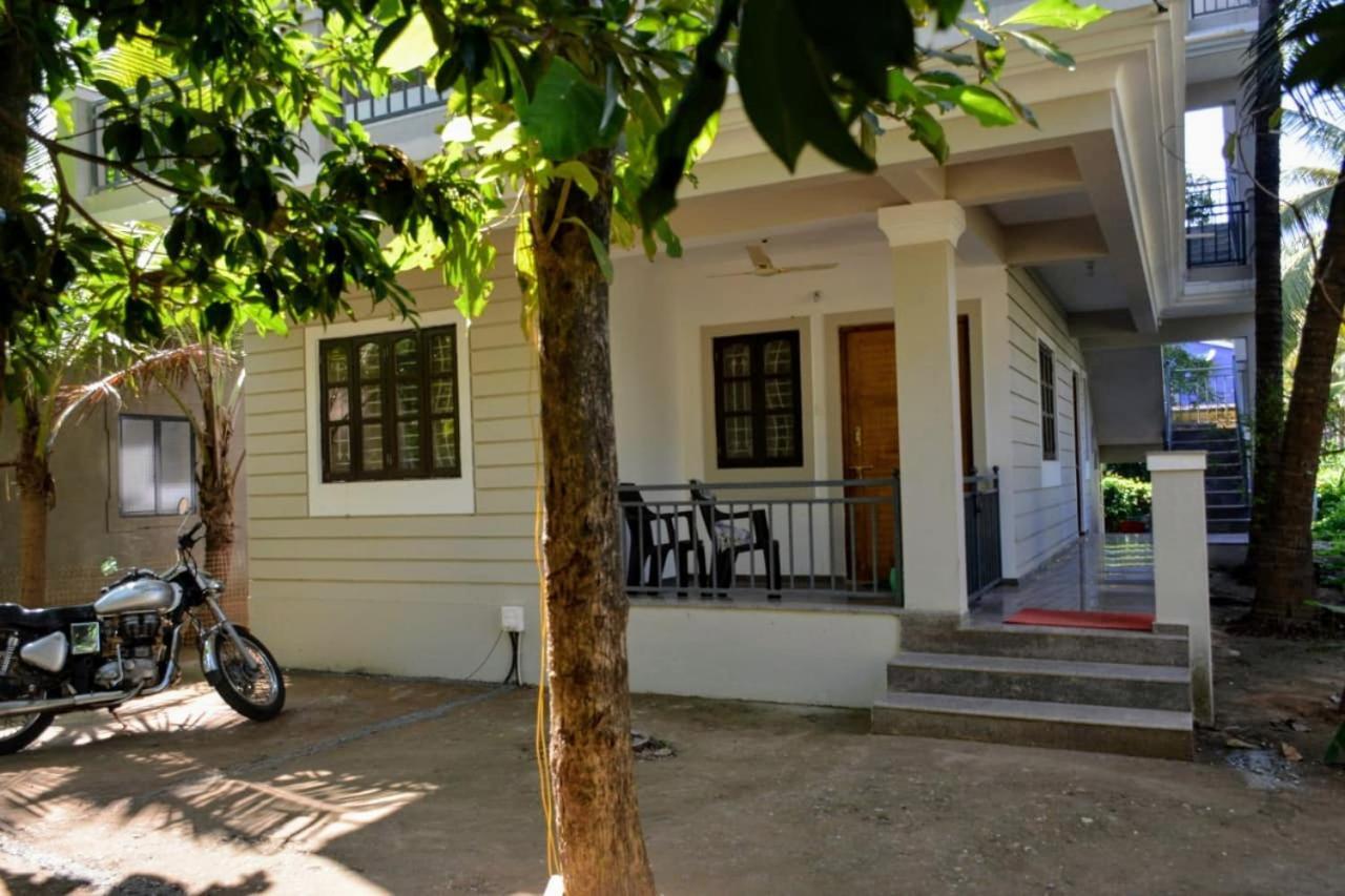Dsk Studio Apartment, Siolim, Goa. Eksteriør billede
